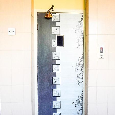 Hotel O Vibrant Residency Ahmedabad Exteriör bild